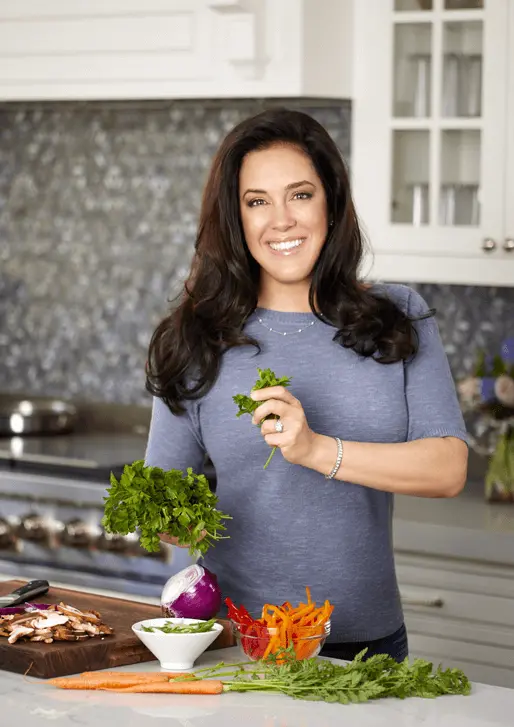 photo_Haylie_Pomroy_Welcome_Letter